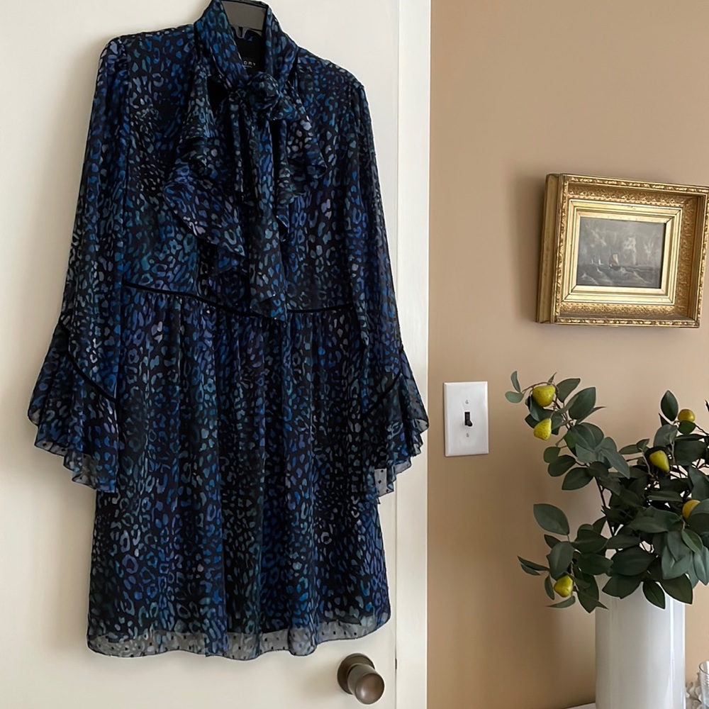 Dress by Laundry by Shelli Segal Los Angeles. Size 12. Blue, black, teal, green
